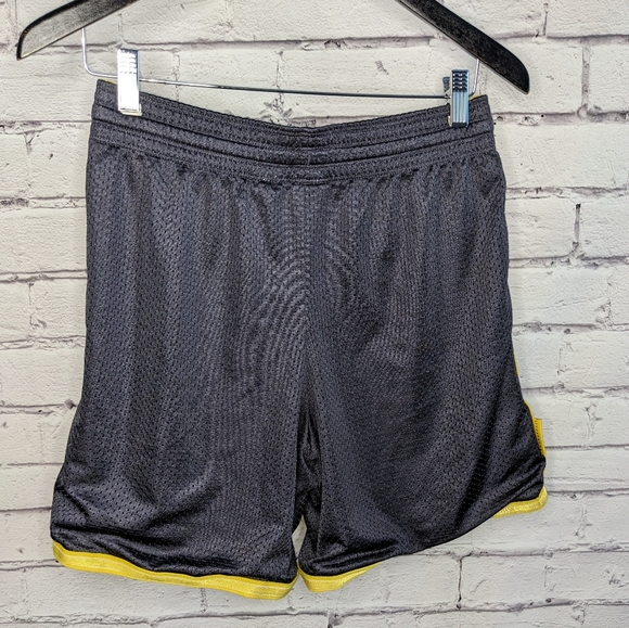 NIKE Livestrong Unisex stretch waist shorts - Picture 4 of 7